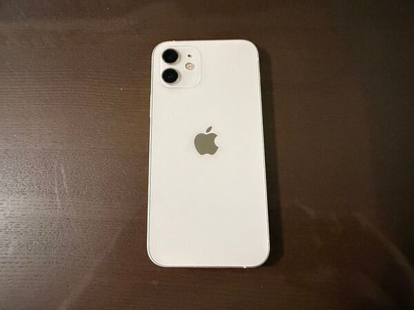 iPhone 12 64GB ホワイト SIMフリー ケース付