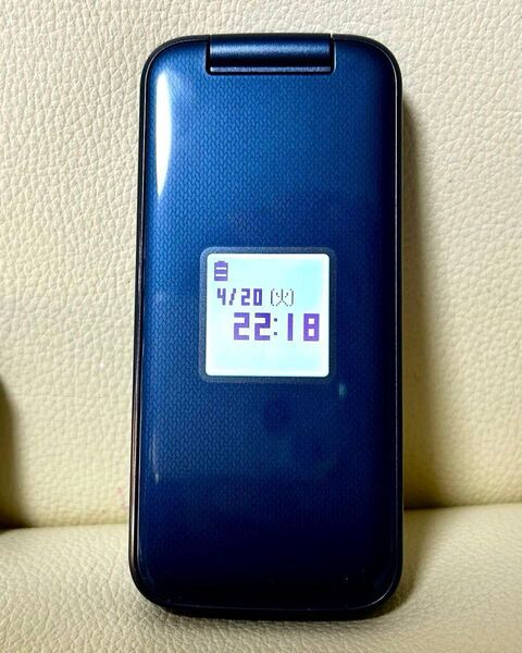 docomo らくらくホン F-01M ネイビー