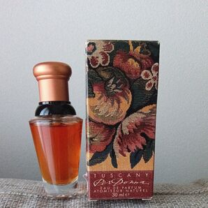 アラミス タスカニーペルドンナ ARAMIS TUSCANY PerDonna30ml ほぼ未使用