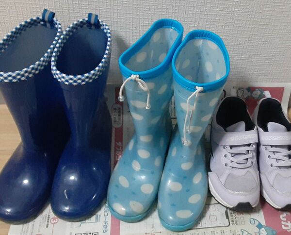 梅雨入り対策 レインブーツ2足+防水靴1足 計3足
