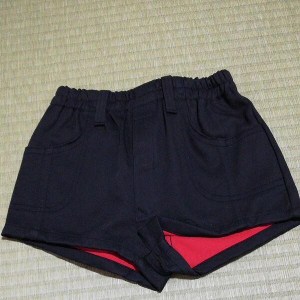 ショートパンツ 黒 裏地赤 ウエストゴム