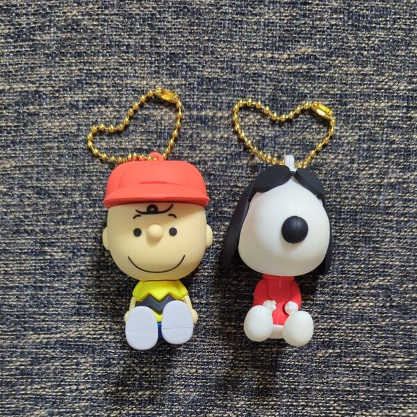 SNOOPY 立体ラバーマスコット キーホルダー チャーリーブラウン スヌーピー