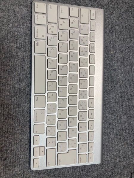 Apple純正 ワイヤレス 電池式 日本語キーボード