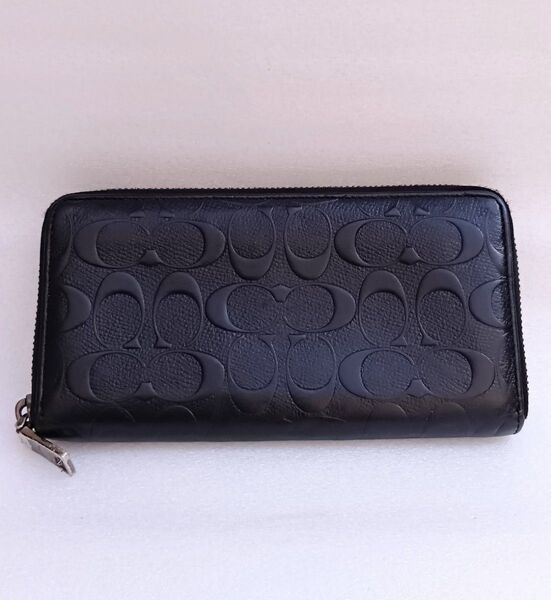 COACH コーチ 長財布 ラウンドファスナー 財布 シグネチャー型押し ブラック