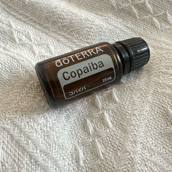 doTERRA ドテラ エッセンシャルオイル コパイバ 15ml