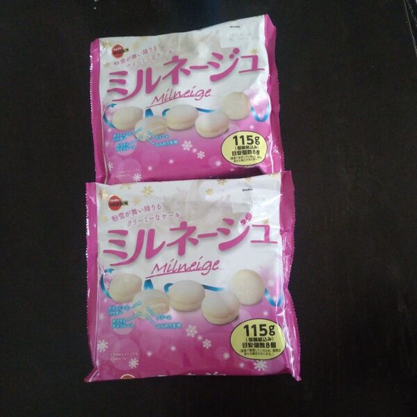 ブルボン ミルネージュ ホワイトチョコレート チョコパイ風 クリーム 洋菓子