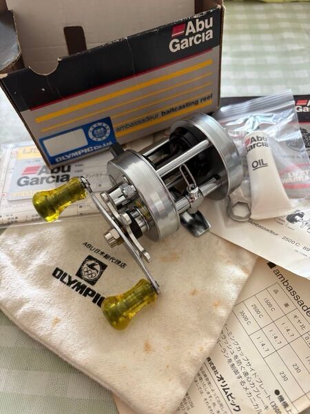 アブガルシア アンバサダー 2500C シルバー カスタム AbuGarcia Ambassadeur Silver Custom