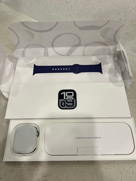 新品 Apple Watch Series 10 (GPS) 46mm シルバー