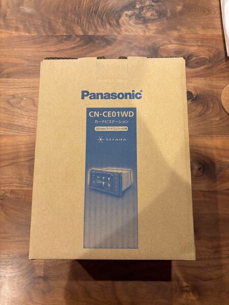 【新品未使用品】 パナソニック CN-CE01WD カーナビ フルセグ Bluetooth DVD 7V型 ストラーダ