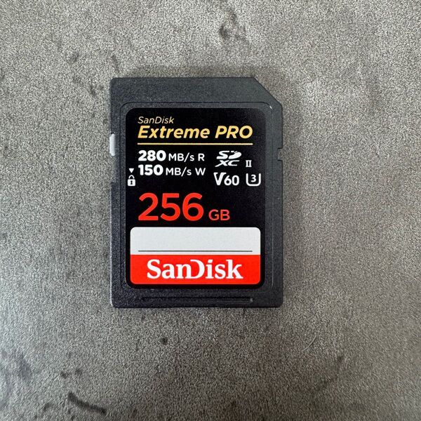 【美品】 SanDisk Extreme PRO SDカード SDXC V60 256gb