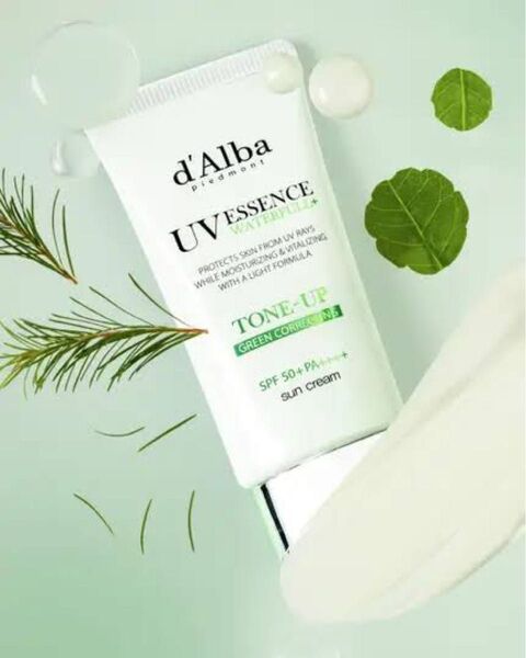 新品ダルバd'Alba UV ESSENCE WATERFULL TONE-UP GREEN CORRECTING/韓国スキンケア