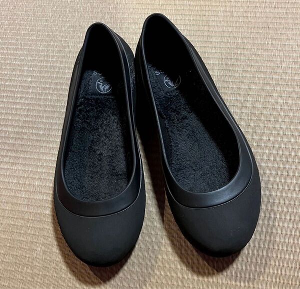 crocs★クロックス★パンプス★アーモンドトゥ ボア★美品 スリッポン パンプス