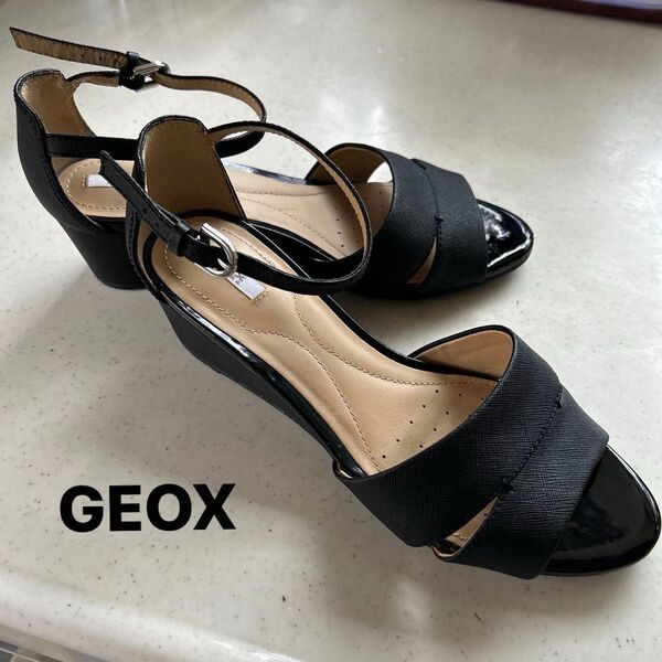 “呼吸する靴” ◆GEOX◆ジェオックス アンクルストラップ サンダル 黒 24cm