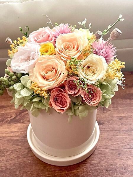 **..優しい彩りのローズアレンジ..*°..プリザーブドフラワー お花のある暮らし