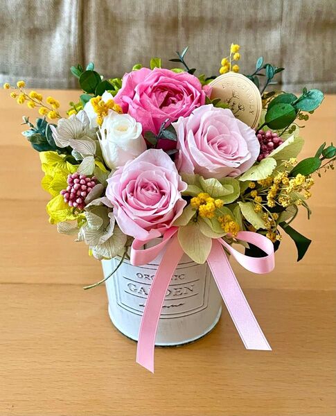 **..mini garden..*°..ピンクローズ お花の贈り物 プリザーブドフラワー