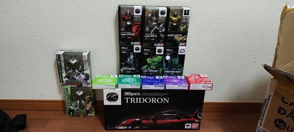 s.h.figuarts 仮面ライダードライブ まとめ売る