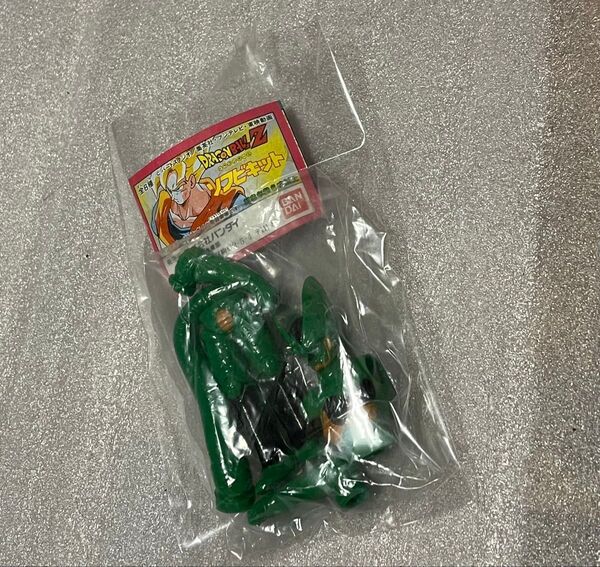 ドラゴンボール セル 第二形態 ソフビキット 冊子つき ガシャポン ガチャガチャ ソフビ フィギュア
