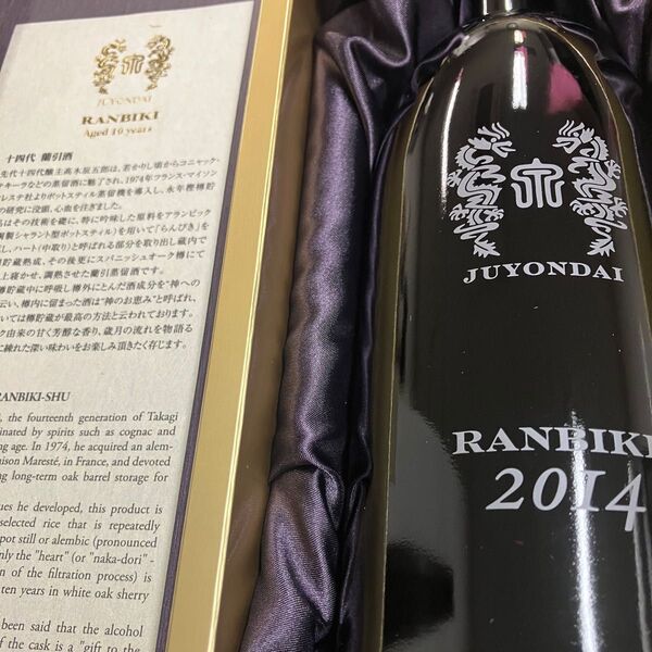 定価以下出品 希少焼酎 十四代 蘭引酒 2014 720ml 専用化粧箱付 未使用品 最新