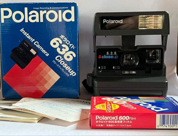ポラロイド Polaroid 636 closeup クローズアップレンズ付 インスタントカメラ ジャンク品 未使用フィルム付き