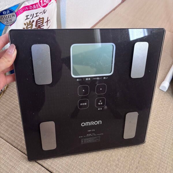 オムロン OMRON 体重計 体脂肪計 体組成計カラダスキャン HBF-214