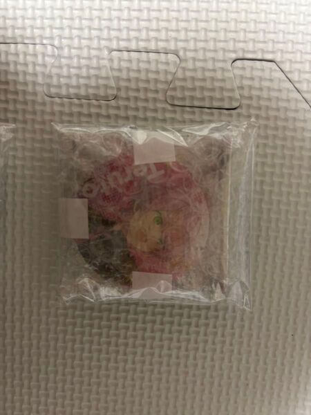 騎士A てると君 缶バ
