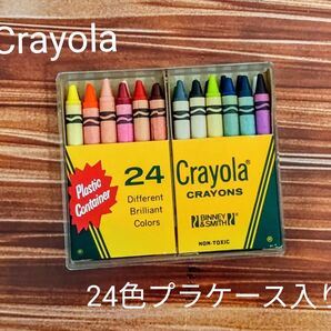 Crayolaクレヨラ*クレヨン24色プラケース入り*USA製