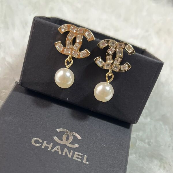 CHANEL ピアス ココマーク