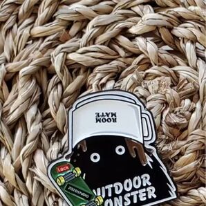 【未使用/未開封】アウトドアモンスター ピンバッジZOZO ROOMMATEoutdoormonster