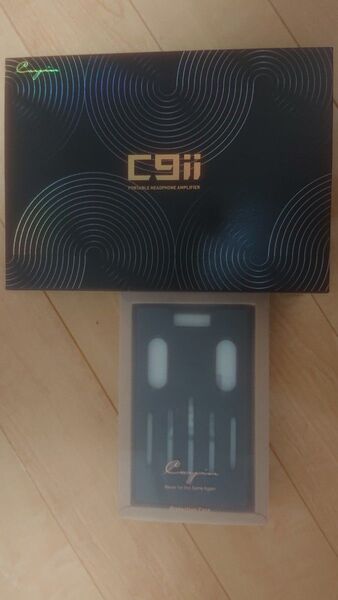 Cayin C9ⅱ ケースは一部、傷みあり(おまけ)
