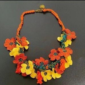 o63 トルコ オヤ刺繍 ネックレス オレンジ イエロー 茶 フラワー刺繍 お花 ミミオヤ刺繍ネックレス ミミオヤ刺繍アクセサリー