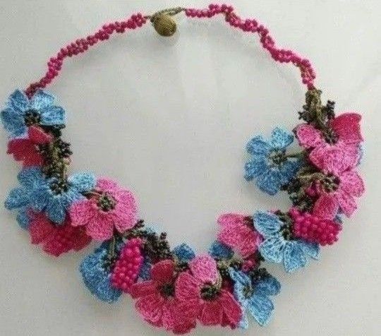 o31 トルコ オヤ刺繍 ネックレス カラフル ハンドメイド フラワー刺繍 ミミオヤ刺繍アクセサリー ミミオヤ刺繍ネックレス