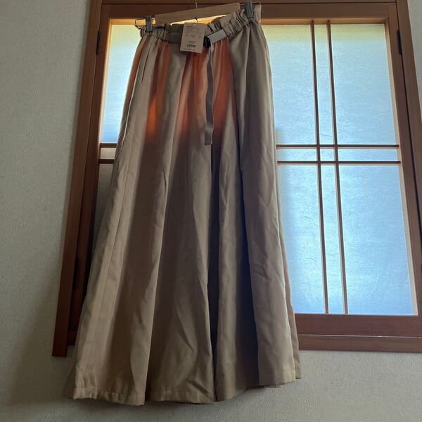 新品 niko and ワイド パンツ ベージュ