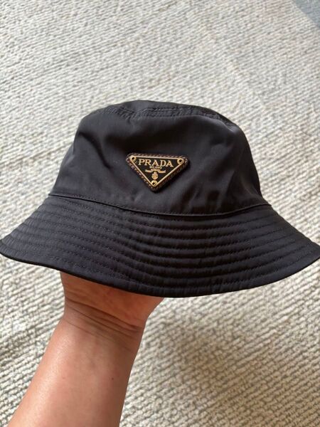 PRADA ロゴ バケットハット ノベルティ 帽子 黒 2way 美品