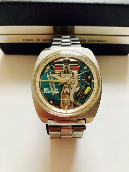 Bulova Accutron ブローバ アキュトロン スペースビュー M5 不動扱い 極美品