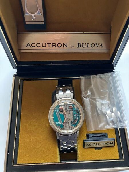 Bulova Accutron ブローバ アキュトロン スペースビュー M5 不動扱い 極美品