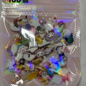 ネイルパーツ サンリオのみ 100個mix
