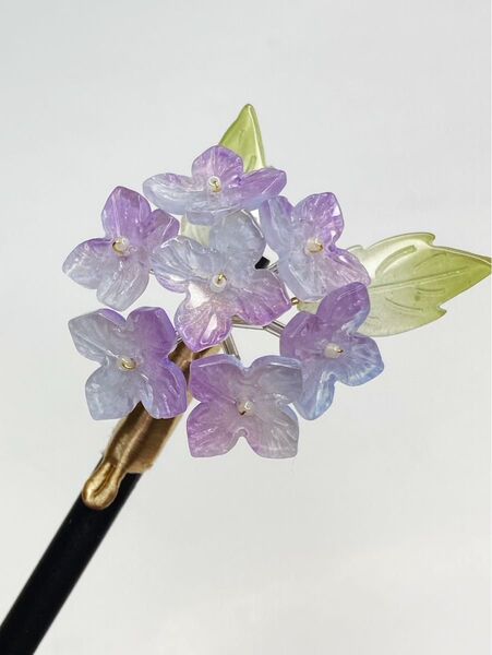 【金具変更可能】硝子紫陽花の木製一本かんざし シンプル ブルーxパープル色