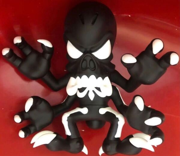 《secretbase》フィギュア シークレットベース バウンティーハンター TWIM デザイナーズトイ misfits TOY
