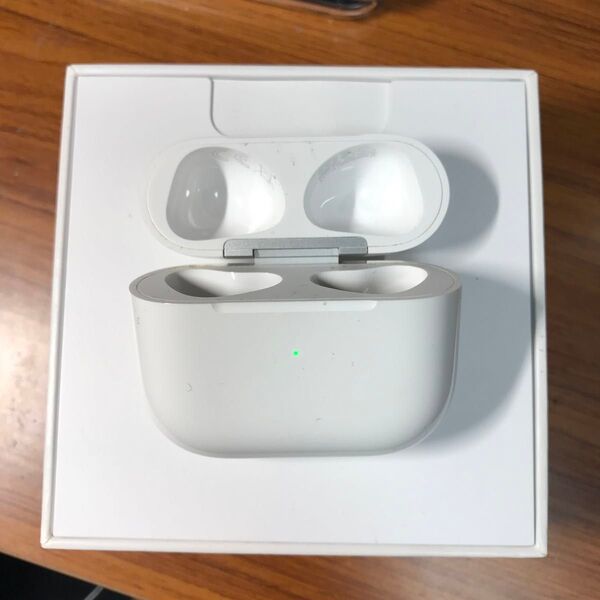Apple AirPods 第3世代 充電ケース ワイヤレス充電 アップル