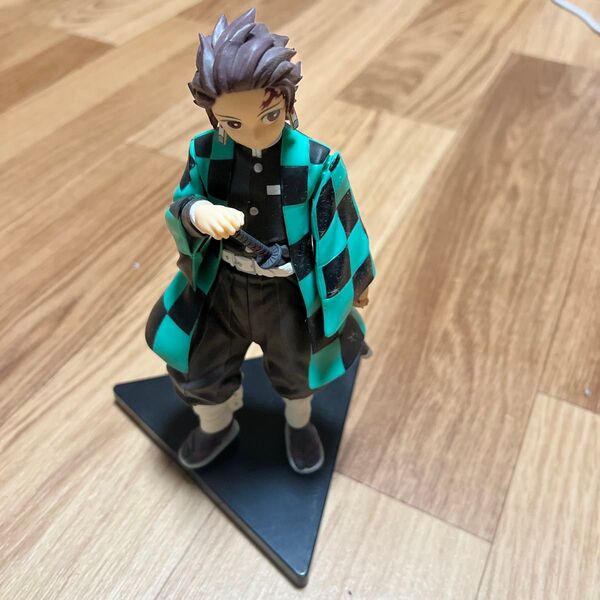 鬼滅の刃 竈門炭治郎フィギュア