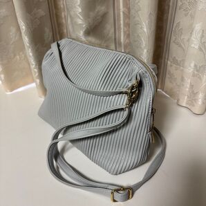 WORLD grove(グローブ) ショルダーバッグ ハンドバッグ グレー 2way