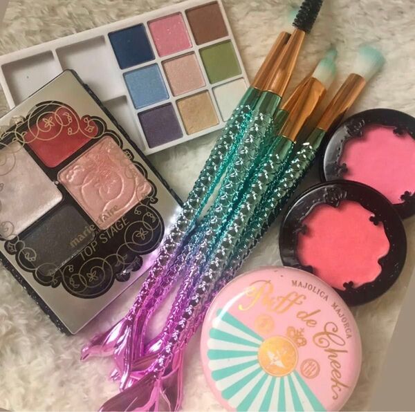 【cosme】コスメ まとめ売り アイシャドウ チーク 化粧品 MAJOLICA MAJORCA etc...