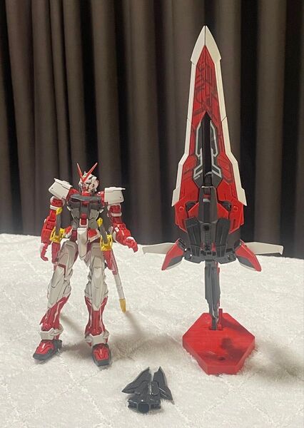 ガンプラ MG ガンダムアストレイレッドフレーム改