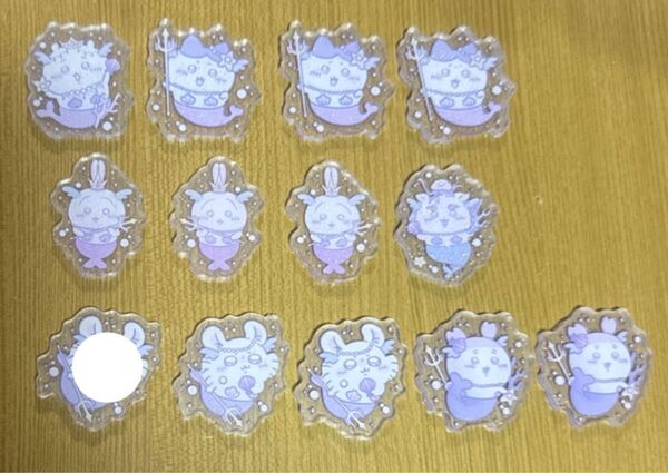 アクリルパーツ4cm キラキラ入り 再