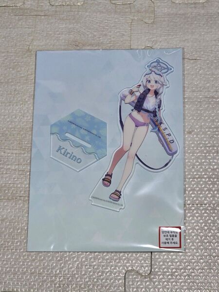 【韓国 公式グッズ】ブルーアーカイブ キリノ(水着)アクリルスタンド