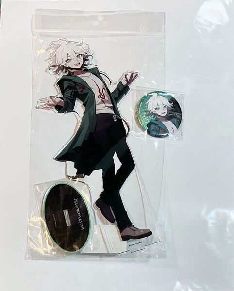 スーパーダンガンロンパ2 狛枝凪斗 さくしゃ2 特大アクリルスタンド、アニメイト特典缶バッジ