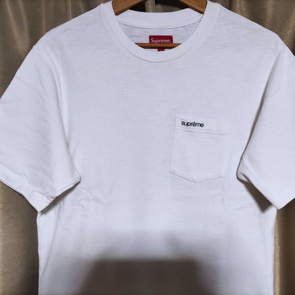 supreme ロゴ刺繍ポケットTシャツ