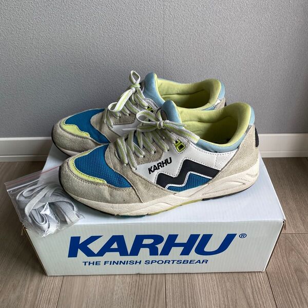 【スピード配送】KARHU カルフ ARIA スニーカー 25.5 40 新品シューレース付き