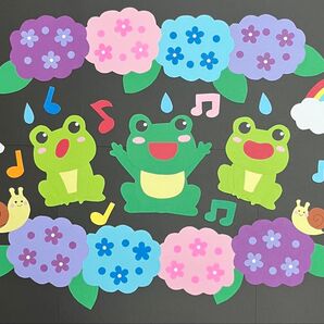 6月 梅雨 壁面飾り①カエルの合唱!