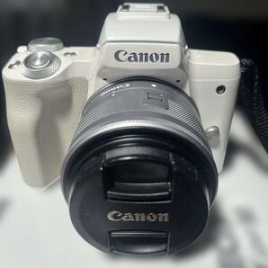 【美品】Canon EOS Kiss M ホワイト EF-M15-45mm SDカード付